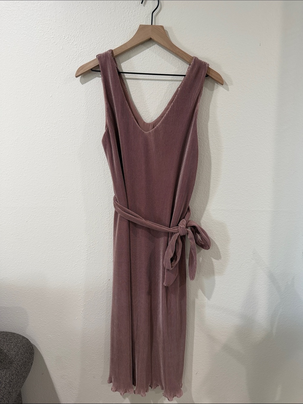 Sleeveless Mauve Tie-Waist Midi Dress from Anthropologie